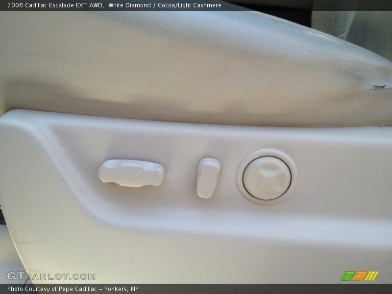 White Diamond / Cocoa/Light Cashmere 2008 Cadillac Escalade EXT AWD
