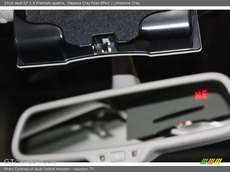 Daytona Gray Pearl Effect / Limestone Gray 2010 Audi Q7 3.6 Premium quattro