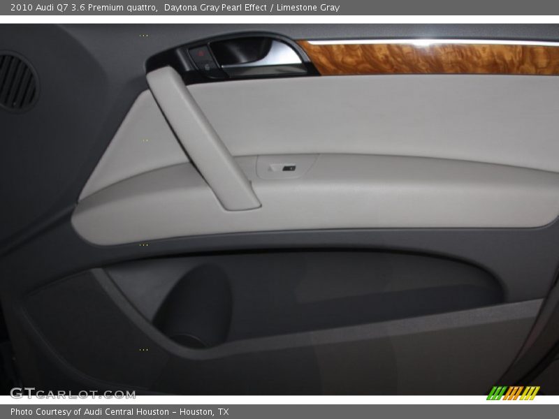 Daytona Gray Pearl Effect / Limestone Gray 2010 Audi Q7 3.6 Premium quattro