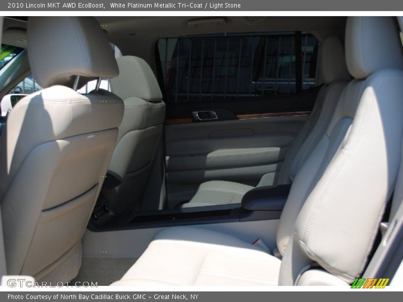 White Platinum Metallic Tri-Coat / Light Stone 2010 Lincoln MKT AWD EcoBoost
