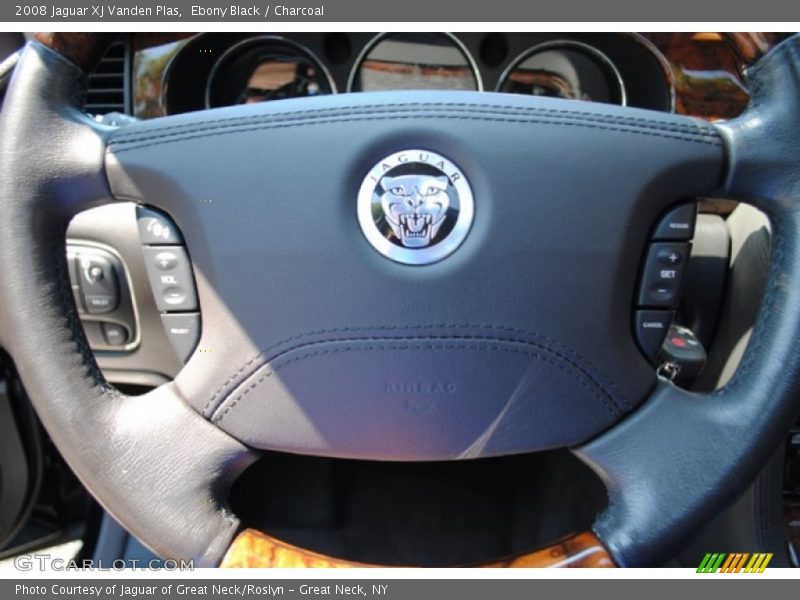 Ebony Black / Charcoal 2008 Jaguar XJ Vanden Plas
