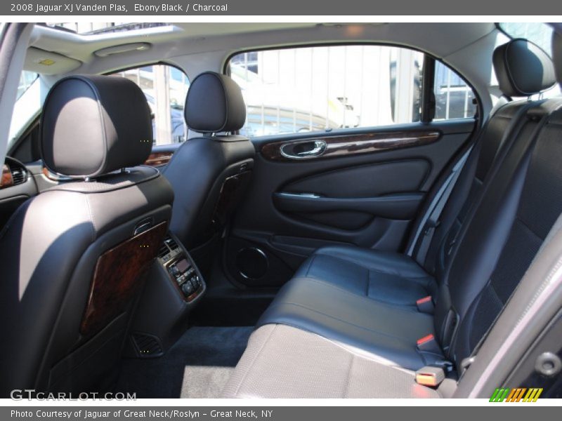 Ebony Black / Charcoal 2008 Jaguar XJ Vanden Plas