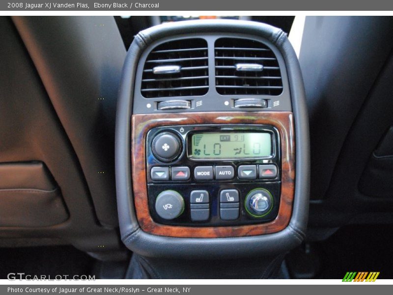 Controls of 2008 XJ Vanden Plas