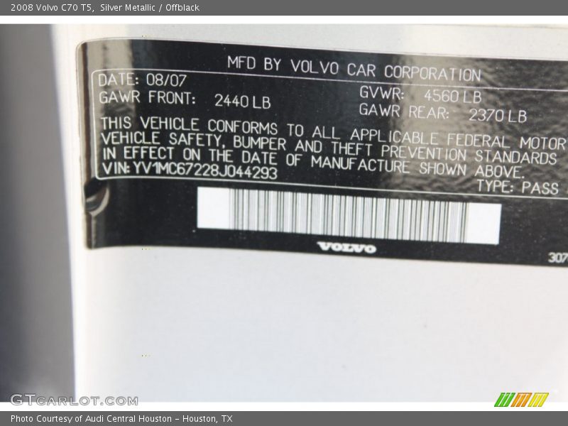 Silver Metallic / Offblack 2008 Volvo C70 T5