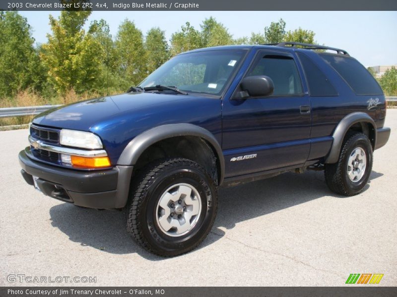 Front 3/4 View of 2003 Blazer LS ZR2 4x4