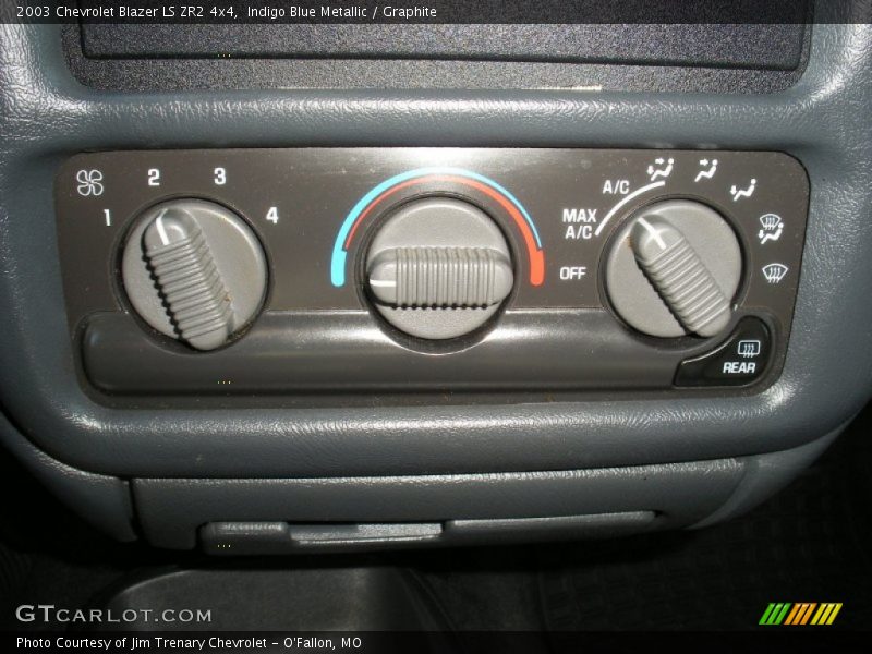 Controls of 2003 Blazer LS ZR2 4x4