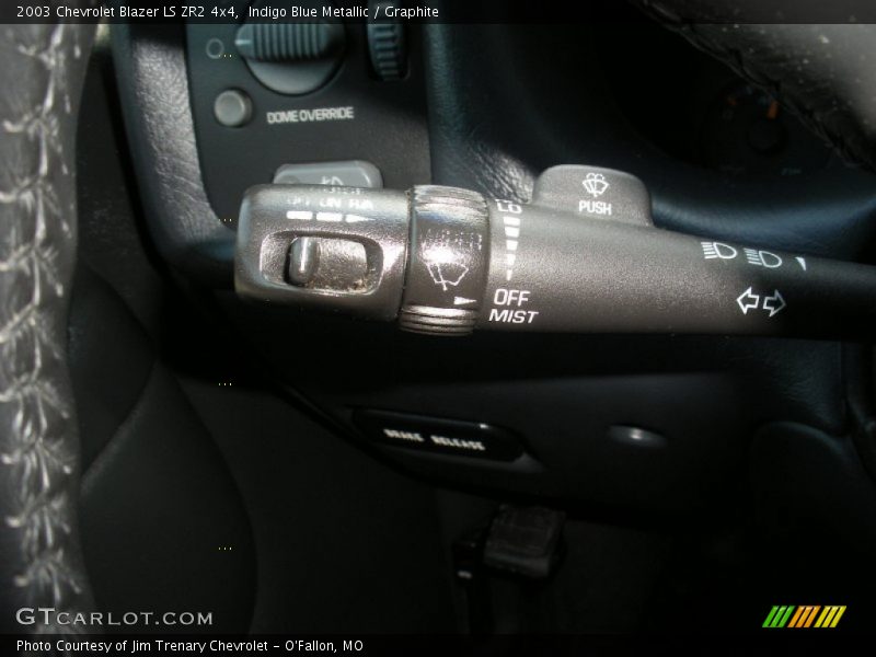 Controls of 2003 Blazer LS ZR2 4x4