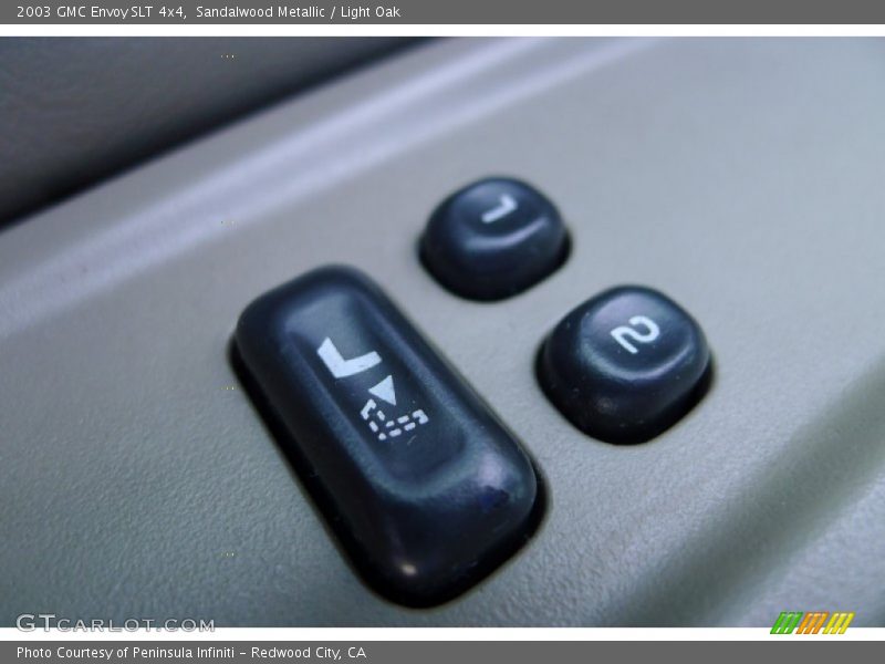 Sandalwood Metallic / Light Oak 2003 GMC Envoy SLT 4x4