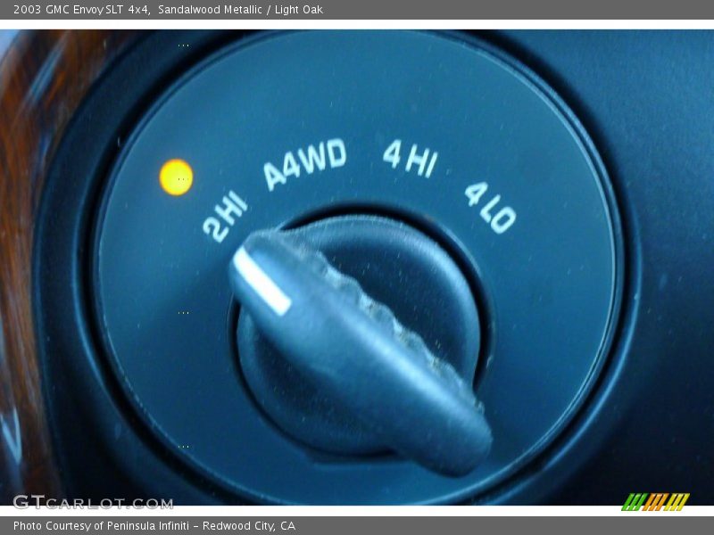 Sandalwood Metallic / Light Oak 2003 GMC Envoy SLT 4x4