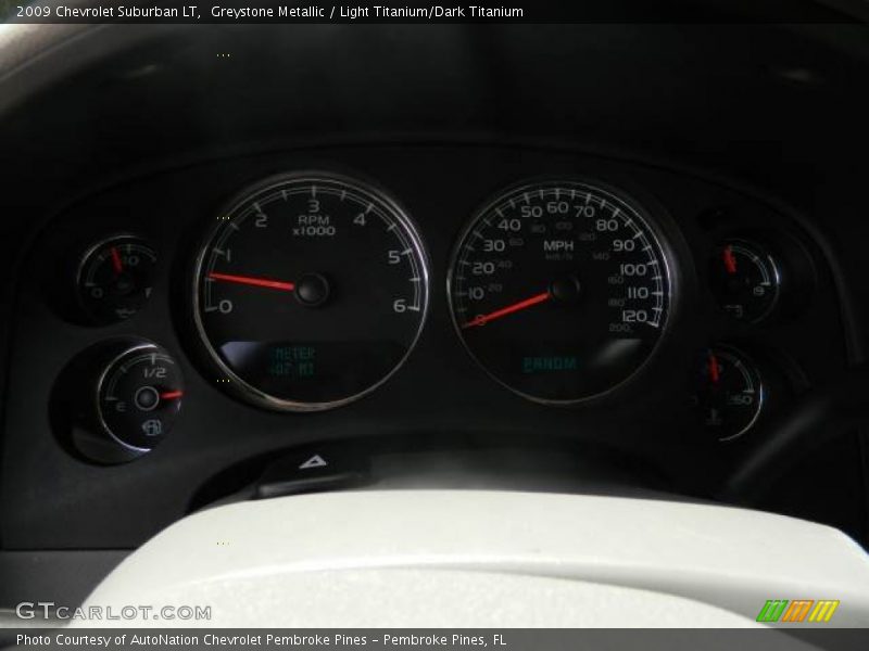 Greystone Metallic / Light Titanium/Dark Titanium 2009 Chevrolet Suburban LT