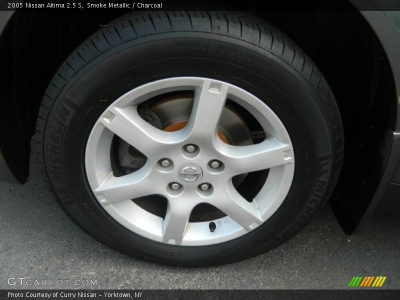 Smoke Metallic / Charcoal 2005 Nissan Altima 2.5 S