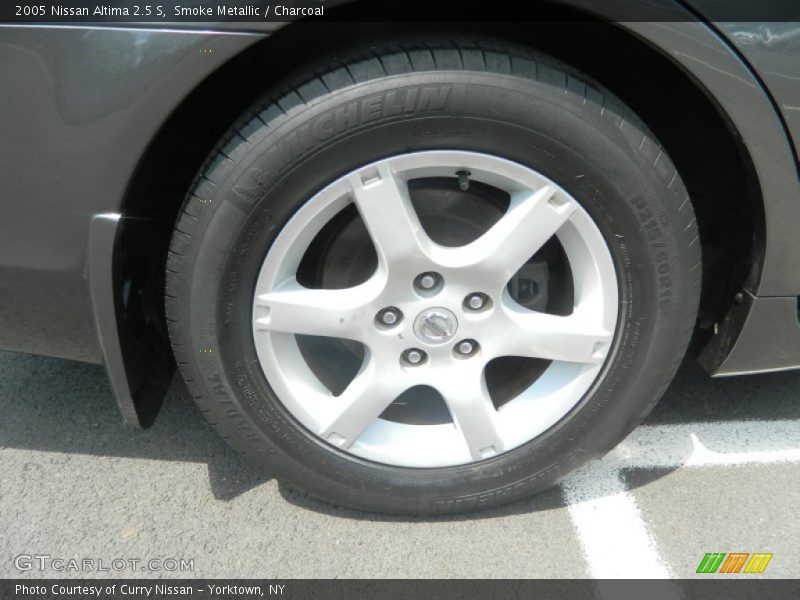 Smoke Metallic / Charcoal 2005 Nissan Altima 2.5 S