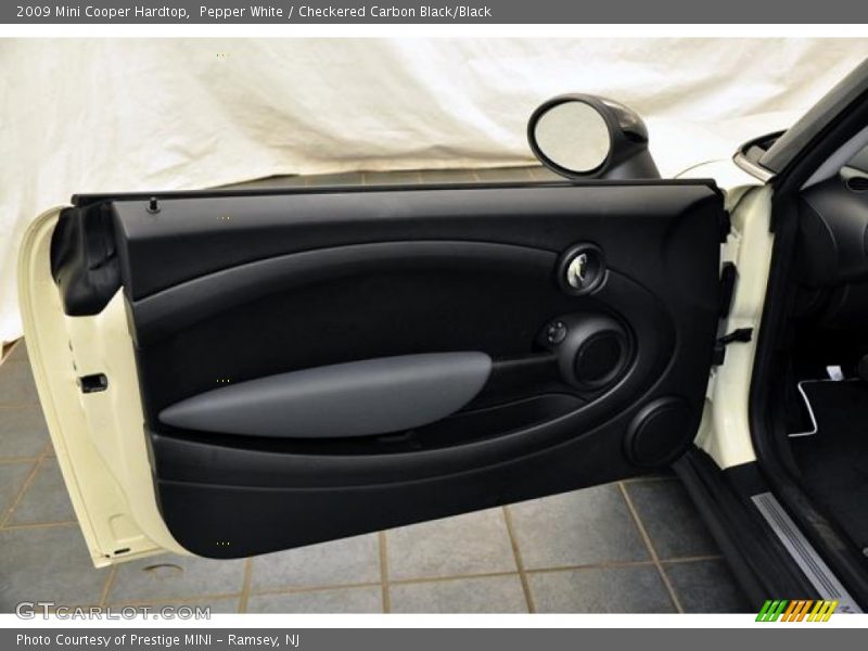 Pepper White / Checkered Carbon Black/Black 2009 Mini Cooper Hardtop