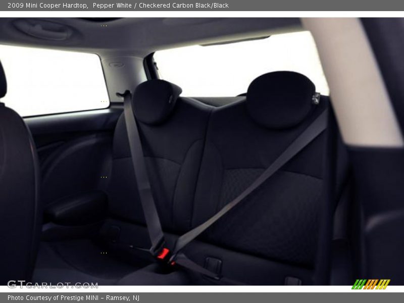 Pepper White / Checkered Carbon Black/Black 2009 Mini Cooper Hardtop