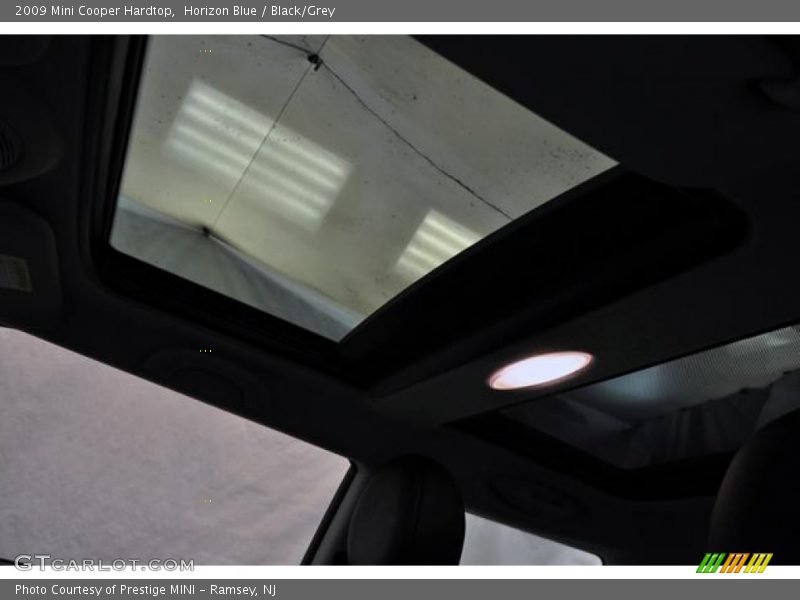 Horizon Blue / Black/Grey 2009 Mini Cooper Hardtop