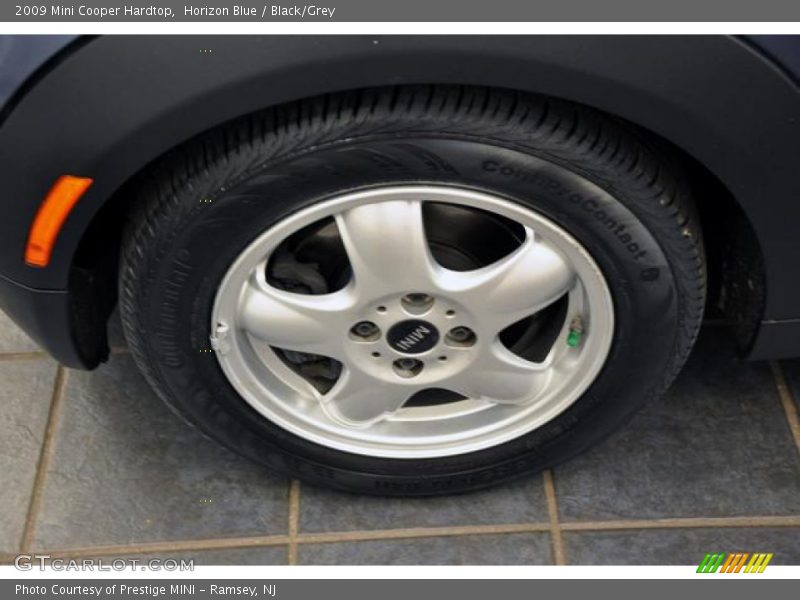 Horizon Blue / Black/Grey 2009 Mini Cooper Hardtop