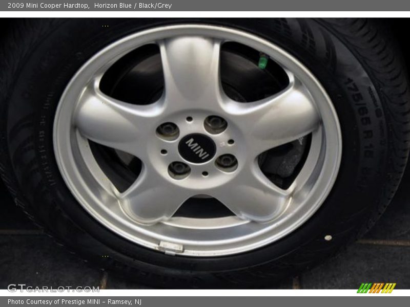 Horizon Blue / Black/Grey 2009 Mini Cooper Hardtop
