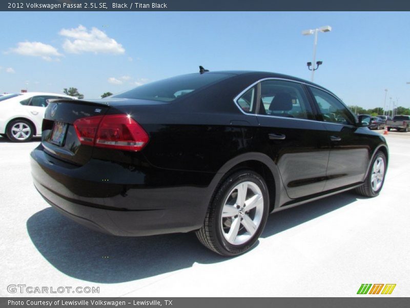 Black / Titan Black 2012 Volkswagen Passat 2.5L SE