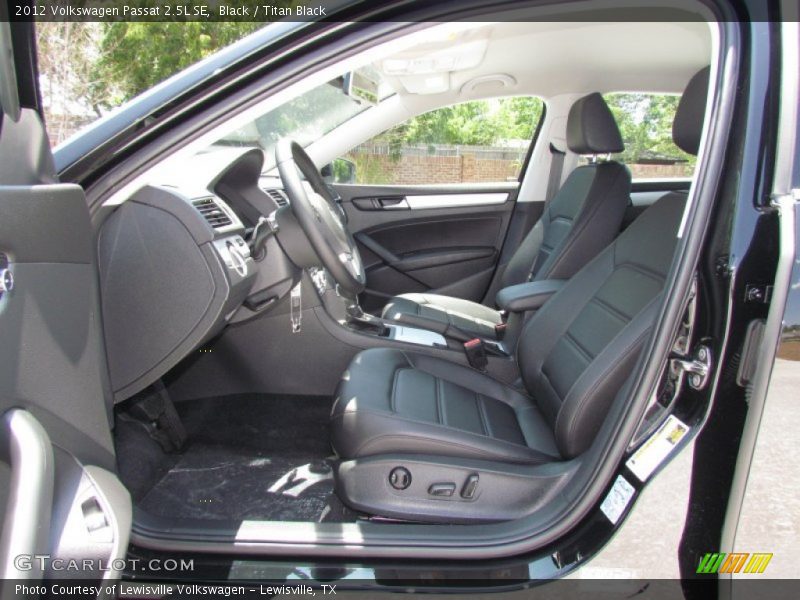 Black / Titan Black 2012 Volkswagen Passat 2.5L SE