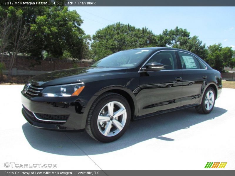 Black / Titan Black 2012 Volkswagen Passat 2.5L SE