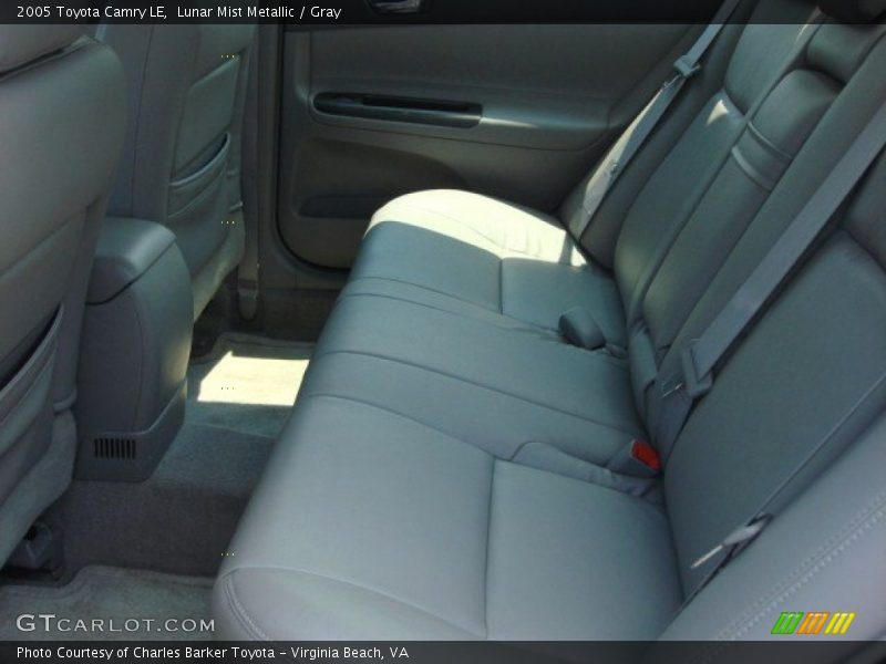 Lunar Mist Metallic / Gray 2005 Toyota Camry LE