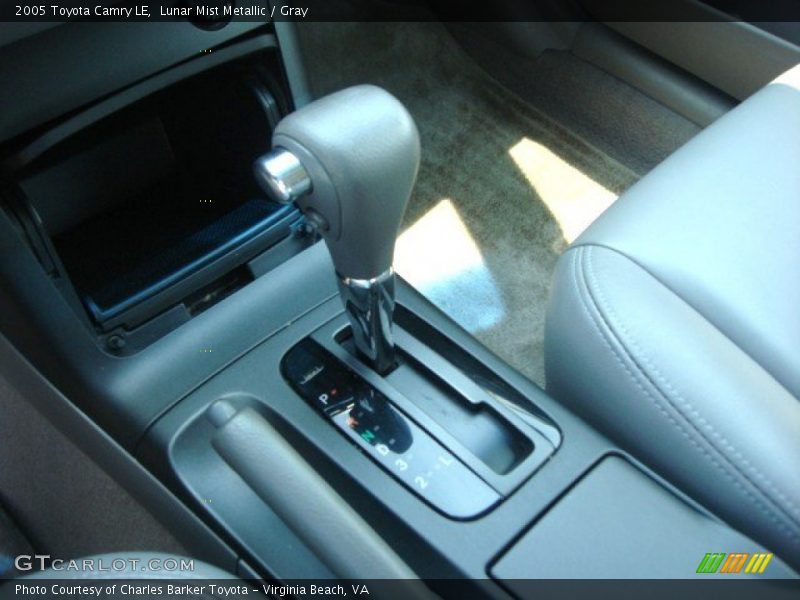 Lunar Mist Metallic / Gray 2005 Toyota Camry LE
