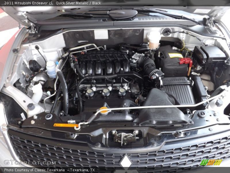 Quick Silver Metallic / Black 2011 Mitsubishi Endeavor LS