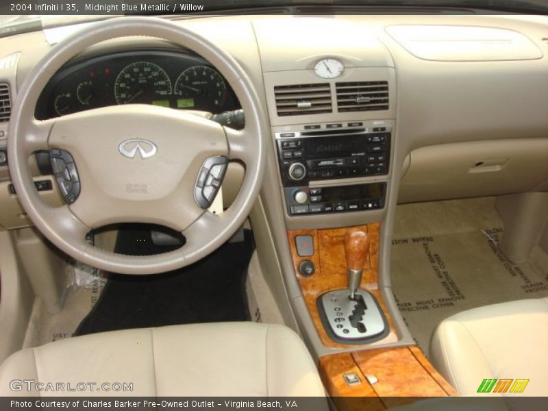 Midnight Blue Metallic / Willow 2004 Infiniti I 35