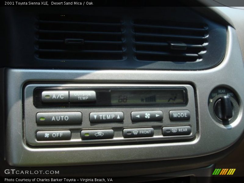 Desert Sand Mica / Oak 2001 Toyota Sienna XLE