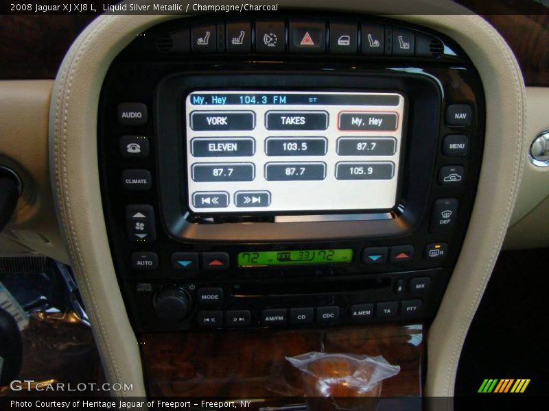 Liquid Silver Metallic / Champagne/Charcoal 2008 Jaguar XJ XJ8 L