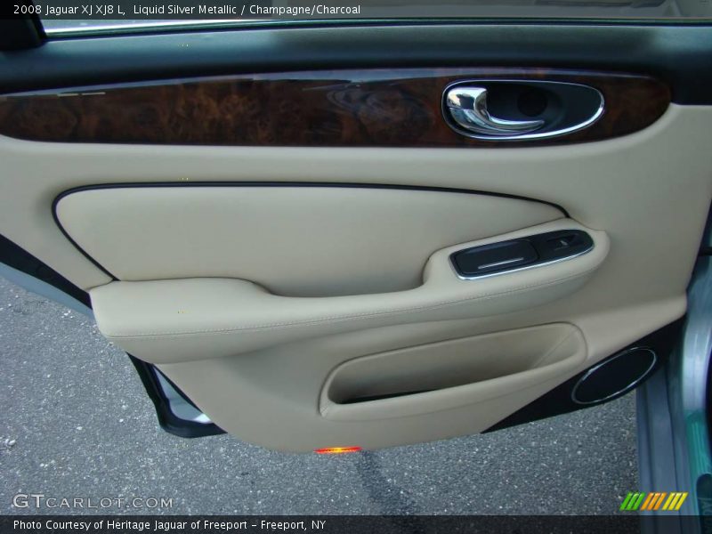 Liquid Silver Metallic / Champagne/Charcoal 2008 Jaguar XJ XJ8 L