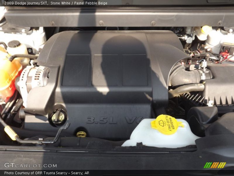 Stone White / Pastel Pebble Beige 2009 Dodge Journey SXT