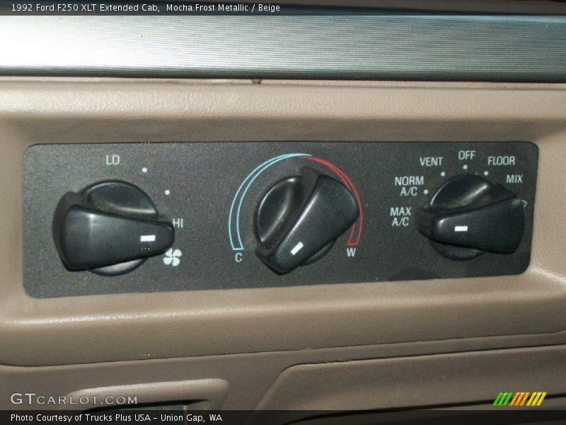 Controls of 1992 F250 XLT Extended Cab