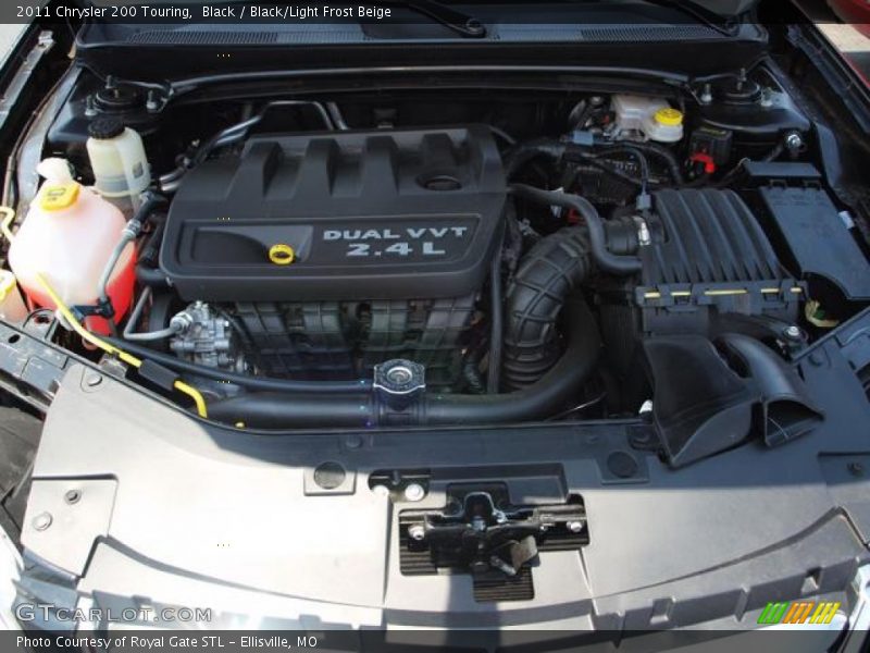 Black / Black/Light Frost Beige 2011 Chrysler 200 Touring