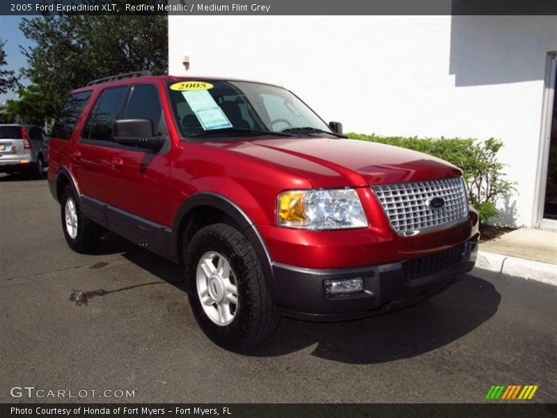 Redfire Metallic / Medium Flint Grey 2005 Ford Expedition XLT