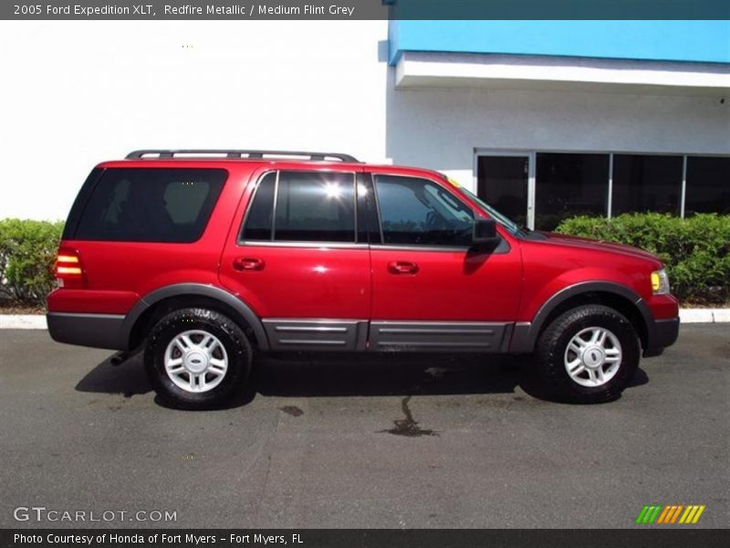 Redfire Metallic / Medium Flint Grey 2005 Ford Expedition XLT