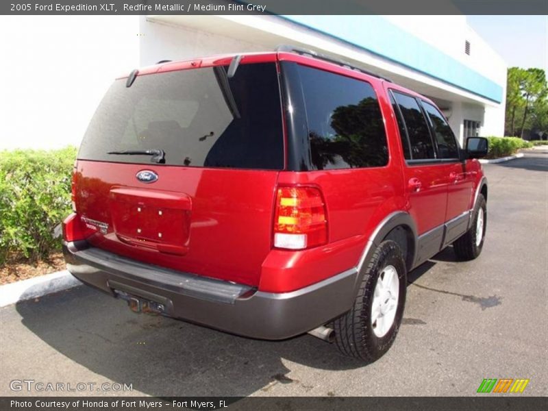 Redfire Metallic / Medium Flint Grey 2005 Ford Expedition XLT