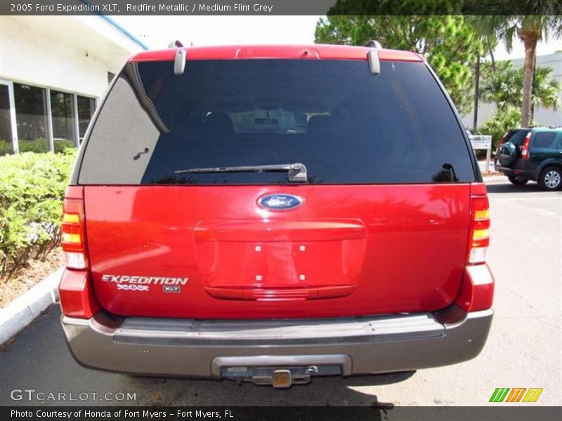 Redfire Metallic / Medium Flint Grey 2005 Ford Expedition XLT