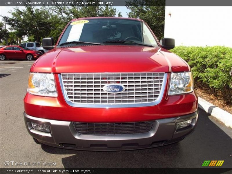 Redfire Metallic / Medium Flint Grey 2005 Ford Expedition XLT