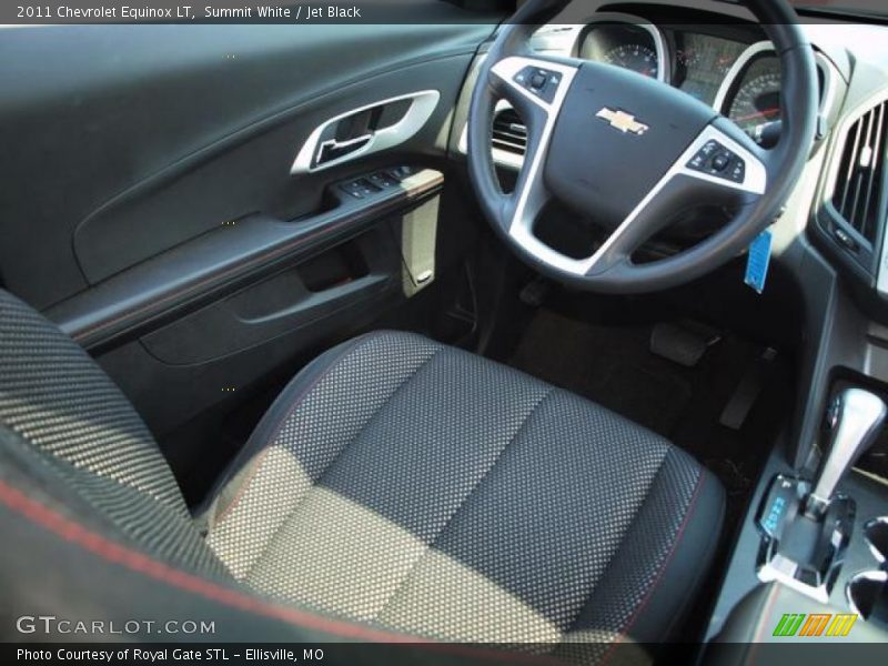 Summit White / Jet Black 2011 Chevrolet Equinox LT