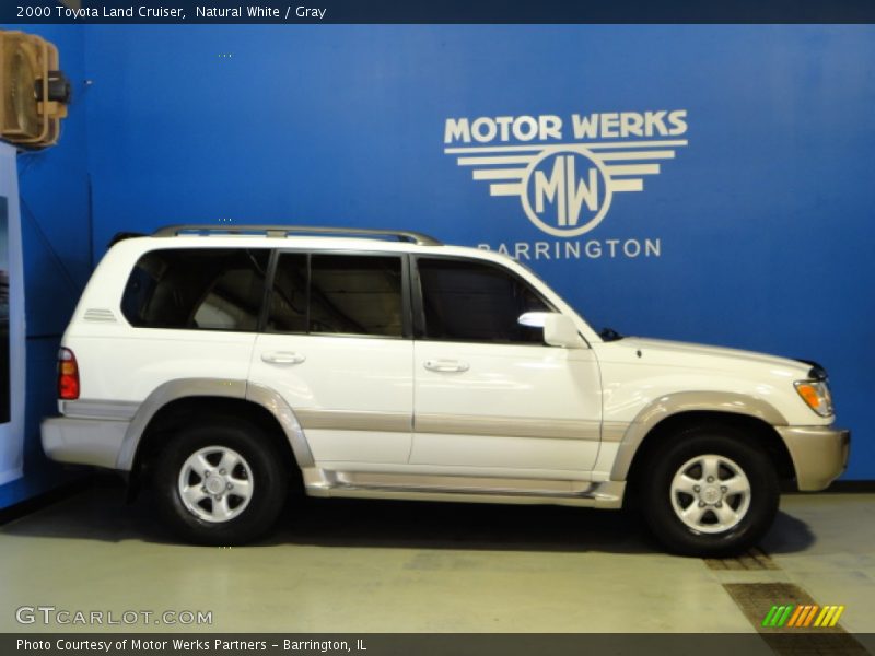 Natural White / Gray 2000 Toyota Land Cruiser