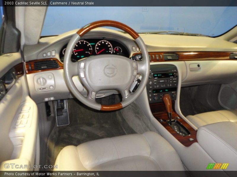 Cashmere / Neutral Shale 2003 Cadillac Seville SLS