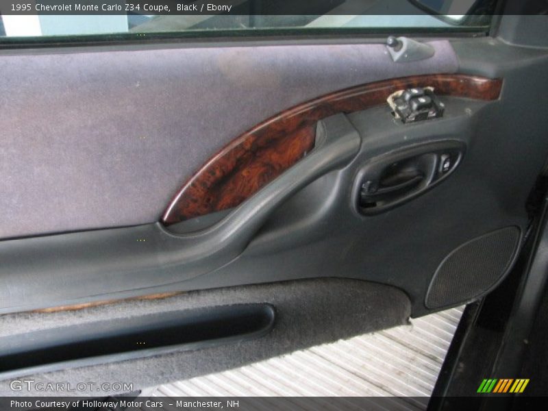 Black / Ebony 1995 Chevrolet Monte Carlo Z34 Coupe