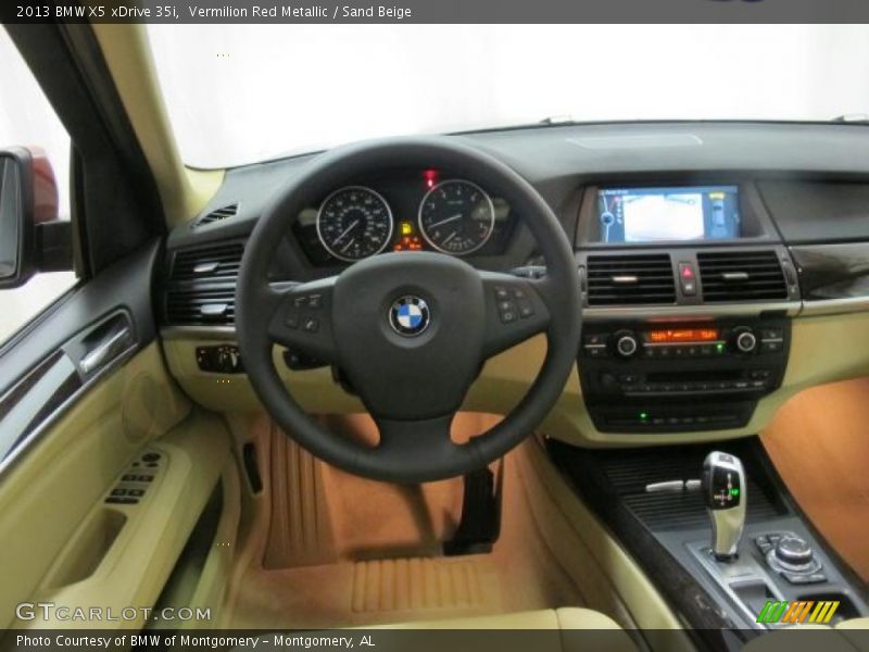 Dashboard of 2013 X5 xDrive 35i