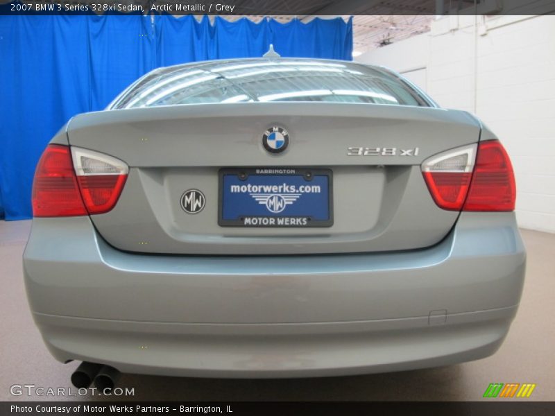 Arctic Metallic / Grey 2007 BMW 3 Series 328xi Sedan