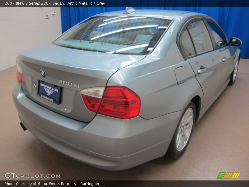 Arctic Metallic / Grey 2007 BMW 3 Series 328xi Sedan