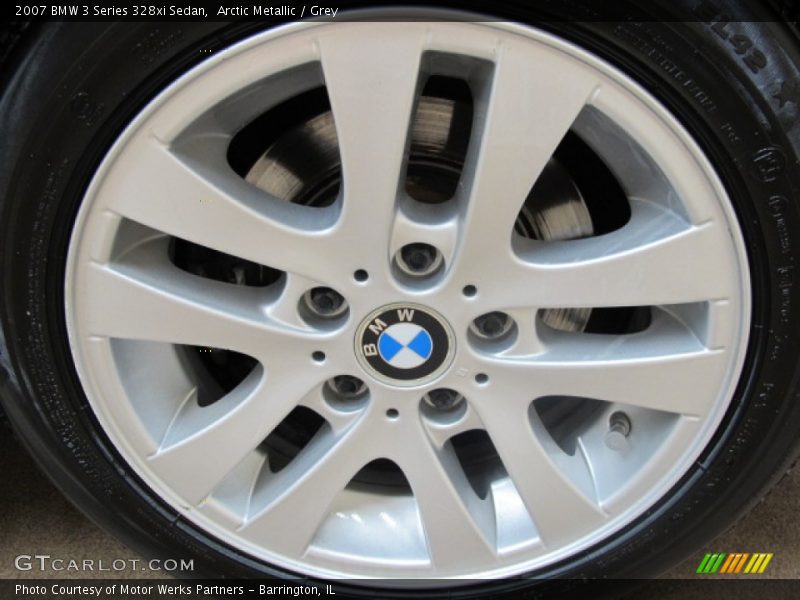 Arctic Metallic / Grey 2007 BMW 3 Series 328xi Sedan