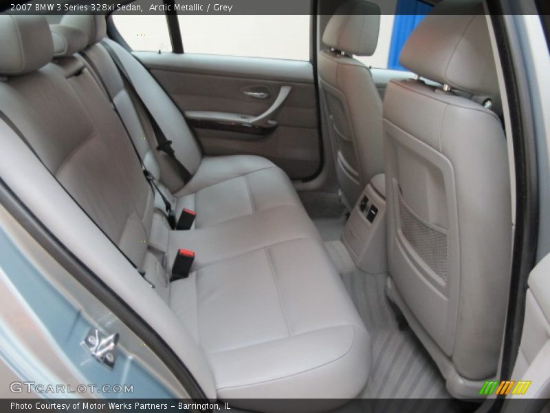 Arctic Metallic / Grey 2007 BMW 3 Series 328xi Sedan