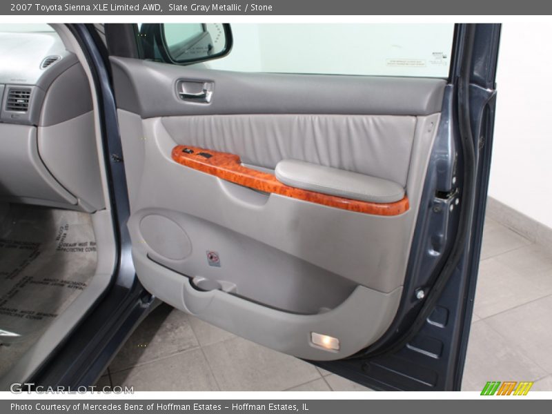 Door Panel of 2007 Sienna XLE Limited AWD