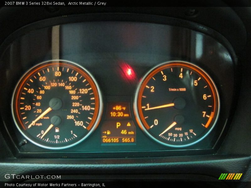 Arctic Metallic / Grey 2007 BMW 3 Series 328xi Sedan